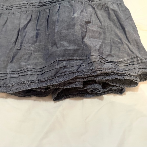 A cute blue frilly skirt - Picture 7 of 7